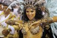 Rio polisi, karnaval için grevine son verdi