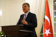 Gül: Diktatörlükle yönetilenler tabii ki mutlu olamaz