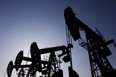 Petrol fiyatları "istihdam" sonrası yükseldi