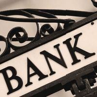 Bankacılık sektörü mevduatları azaldı