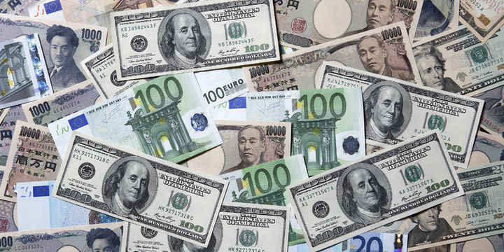 Dolar 16 ayın en güçlü aylık yükselişine ara verdi