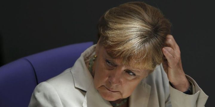 Merkel: İngiltere resmi başvuru yapmadan gayriresmi görüşme yok