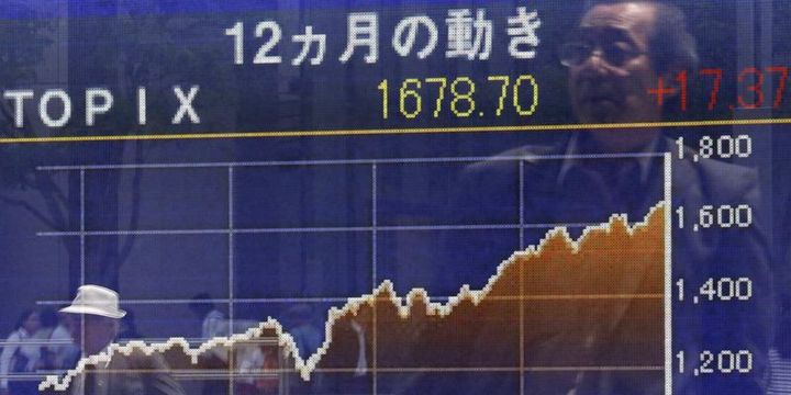 Japonya hisseleri teşvik beklentileriyle yükseldi