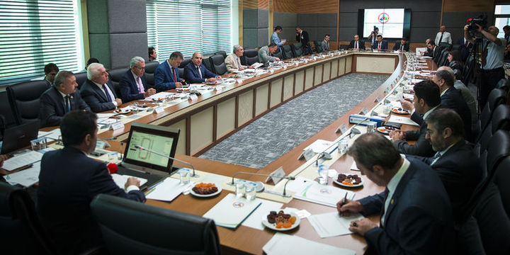 Özel bütçeli idarelere ait varlıkların özelleştirmesine ilişkin düzenleme iptal edildi