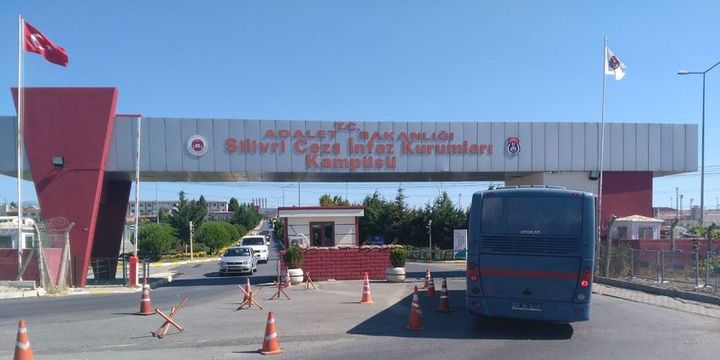 Cezaevlerine FETÖ operasyonu