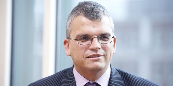 Ash: Eylül veya Ekim