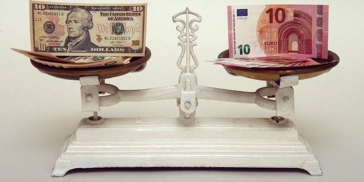 Bu hafta avro kaybettirdi dolar kazandırdı