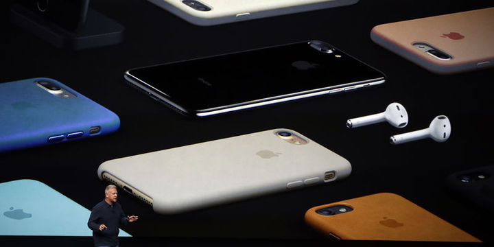 Apple, iPhone 7