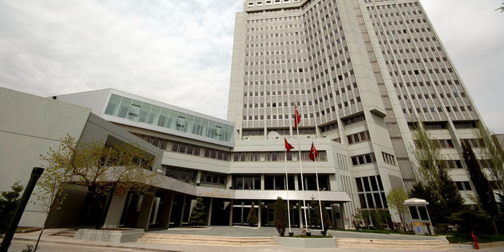 8 büyükelçi merkeze alındı