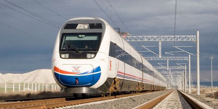 Bombardier/Rossi: Türkiye raylı sistemde önemli bir üretici olabilir
