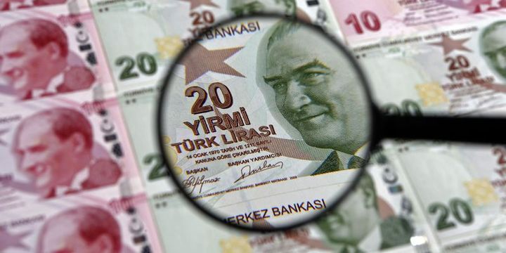 Yabancı kurumlardan TL yorumu