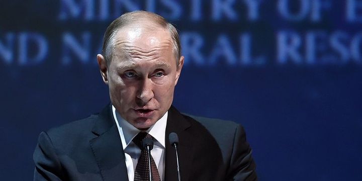 Putin Fransa ziyaretini iptal etti