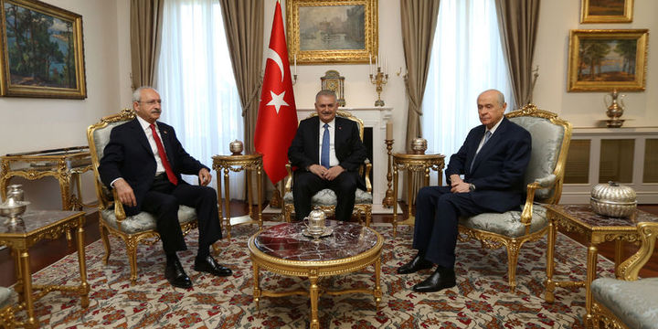 Başkanlıkta yol haritası liderler zirvesinde çıkacak