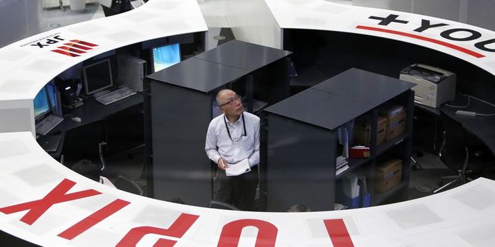Japonya hisseleri dalgalı seyretti