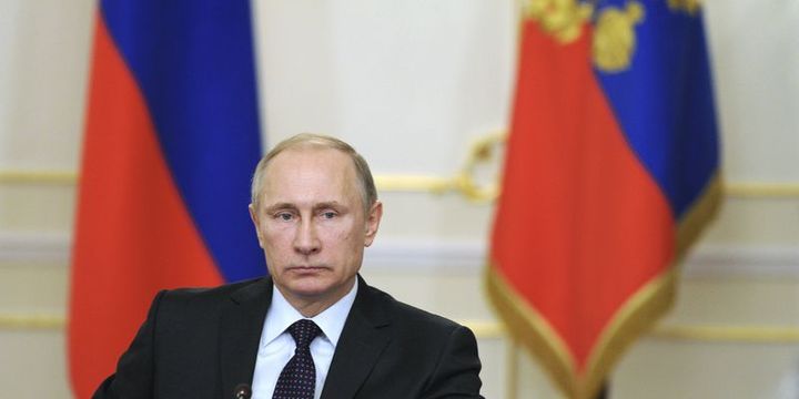 Putin: Batının demokrasi anlayışında bozukluk gözlemliyoruz