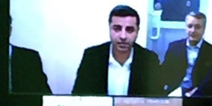 Demirtaş: Milli iradeyi temsil yetkimiz zorla elimizden alınmıştır