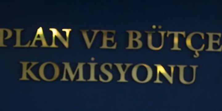 Plan ve Bütçe Komisyonu 18 günde 187 saat çalıştı