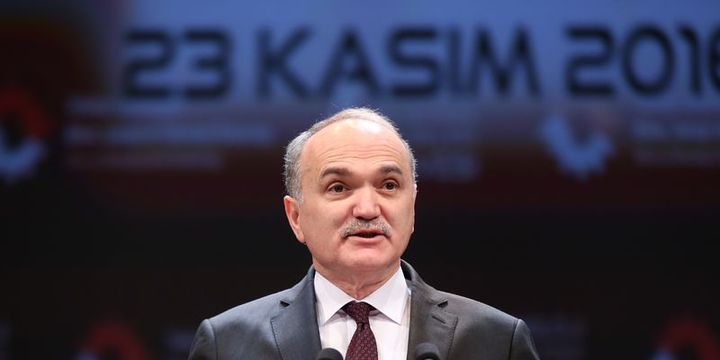 Özlü: Yarın Sanayi Devrimi bütçesini ele alacağız