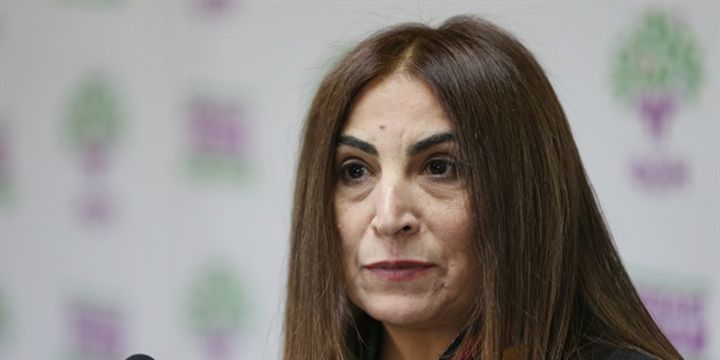 HDP Eş Genel Başkan Yardımcısı Aysel Tuğluk tutuklandı