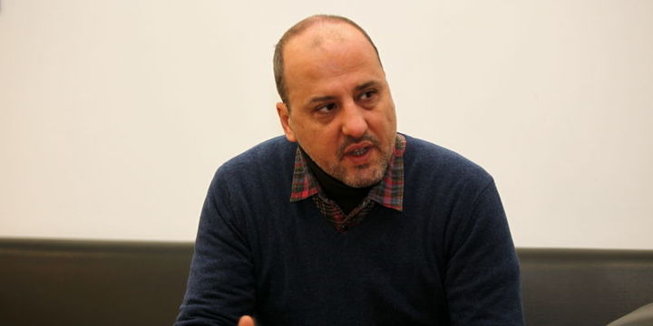 Gazeteci Ahmet Şık gözaltına alındı