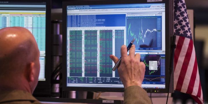 Küresel piyasalar: ABD hisseleri yıllık kazançlarına yönelirken dolar ve petrol geriledi