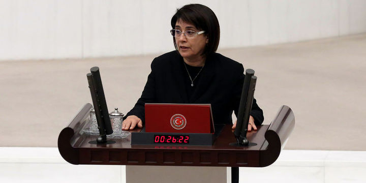 Leyla Zana gözaltına alındı