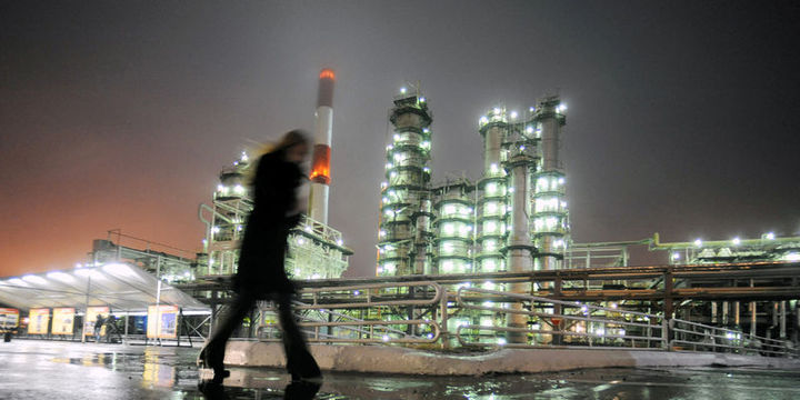 Rusya günlük petrol üretimini düşürdü