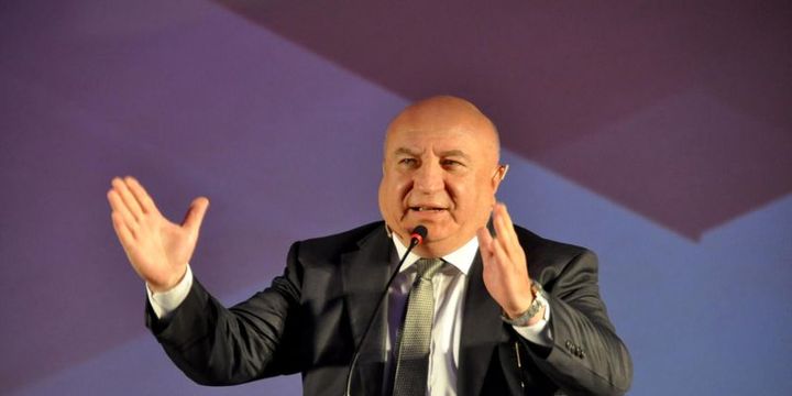 TAV/Şener: Cihaz yasağı siyasi değil, ticaridir