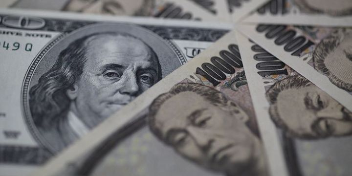 Yen “güvenli varlık” talebiyle yükseldi