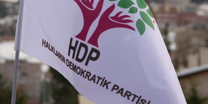HDP Muş Milletvekili Burcu Çelik Özkan tutuklandı