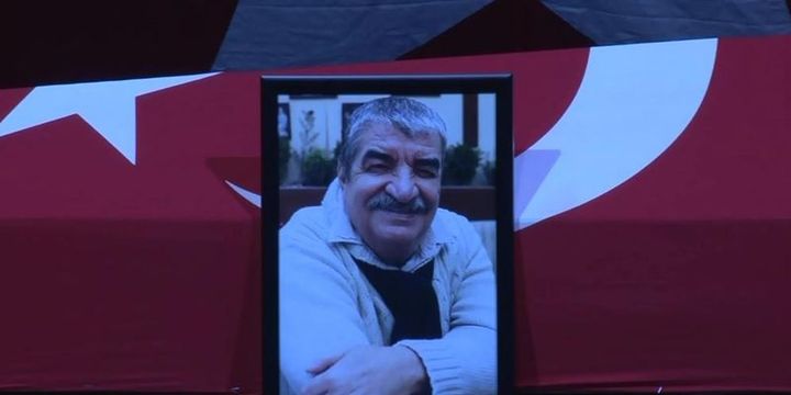 Bülent Kayabaş son yolculuğuna uğurlanıyor