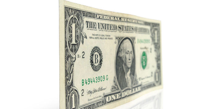Dolar/TL dar bantta dalgalanıyor