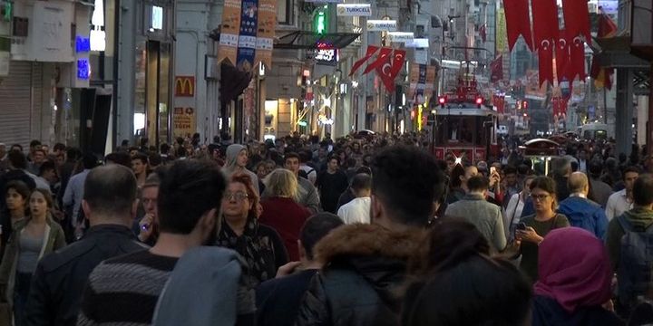 "Tek kişilik hanehalkı sayısı 3.3 milyona çıktı"