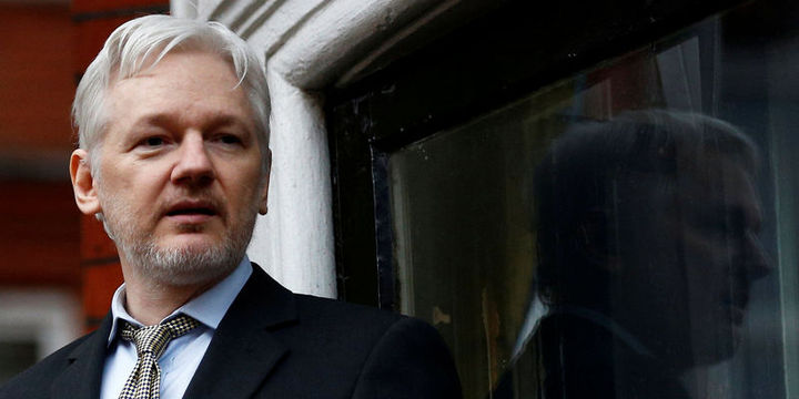 Assange hakkındaki tecavüz suçlaması düşürüldü