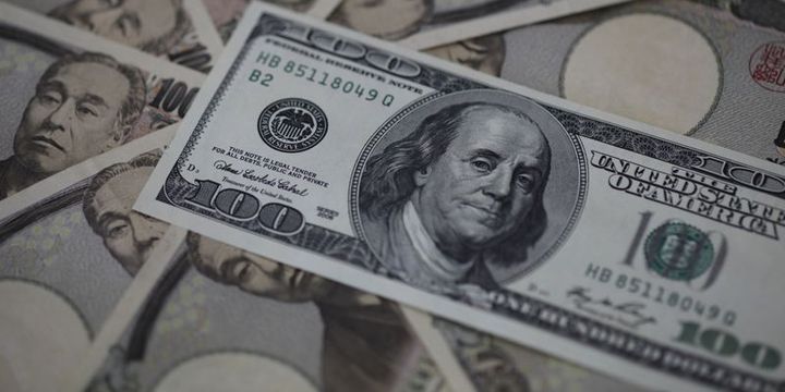 Dolar “istihdam” öncesinde yen karşısında güçlendi