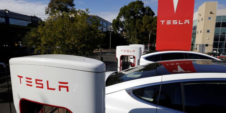 Tesla dünyanın en büyük pilini yapacak