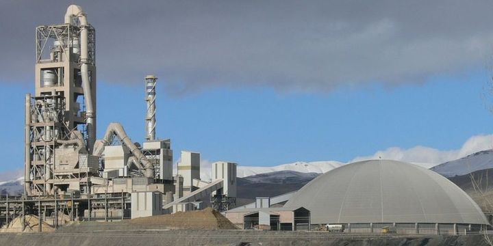 Çimentoda iç satış ve ihracat geriledi