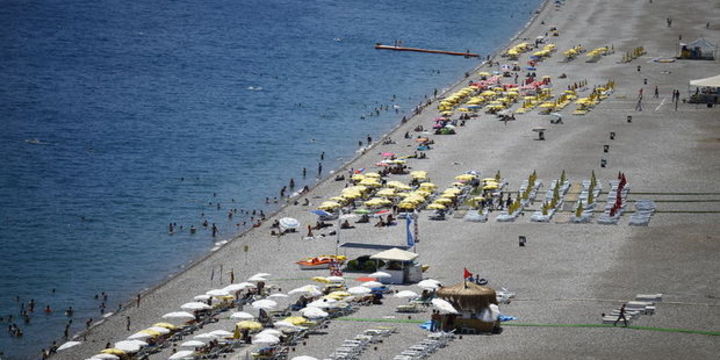 Bayram tatilcileri için 42 bin uçak havalanacak