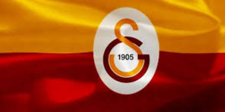 Galatasarayın net borcu 2 milyar 521 milyon lira