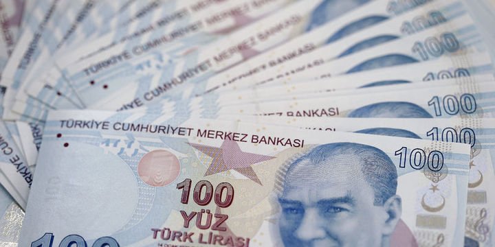 Bankacılık sektörünün kredi hacmi 2 trilyon lirayı aştı