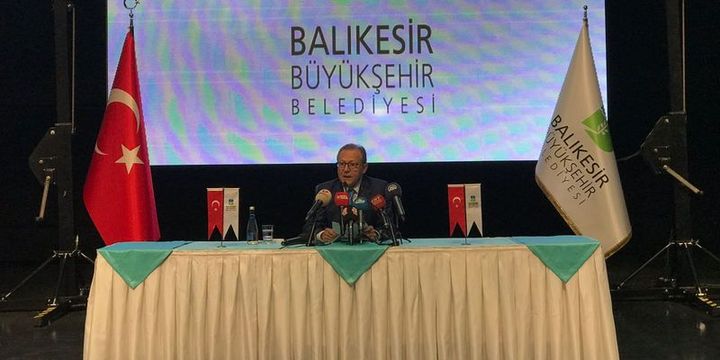 Balıkesir Büyükşehir Belediye Başkanı Uğur istifa etti