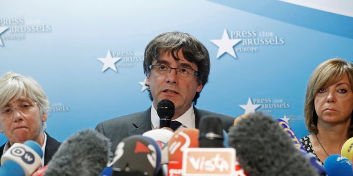 İspanya mahkemesi Puigdemont hakkında tutuklama kararı verdi