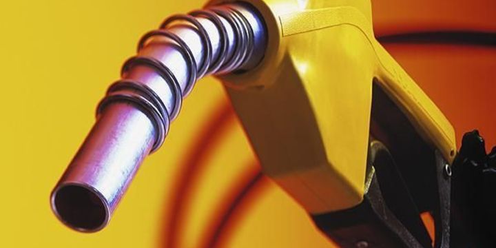 Benzine bir zam daha geliyor
