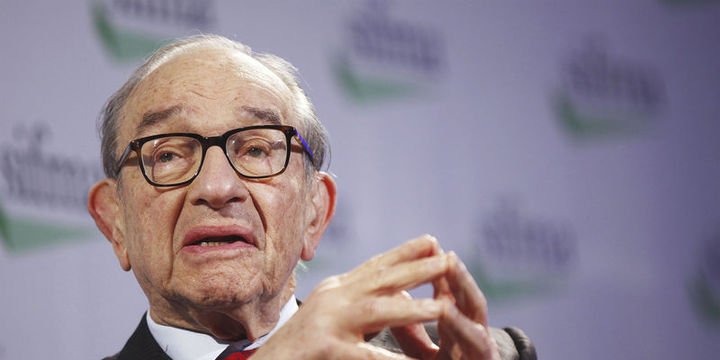 Greenspan: Vergilerde şimdi sert indirim ekonomik hata