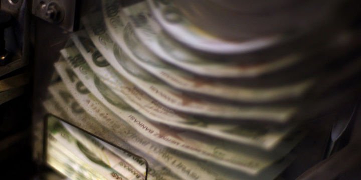 Hazine alacakları 17,6 milyar lira