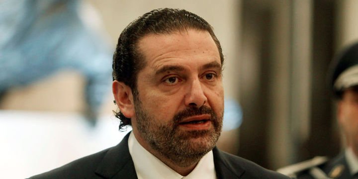Hariri istifasını ertelediğini duyurdu
