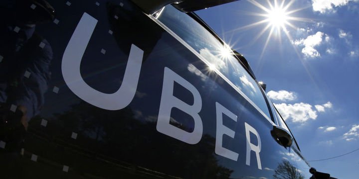 AB, "Uber"in ulaşım şirketi olduğuna karar verdi
