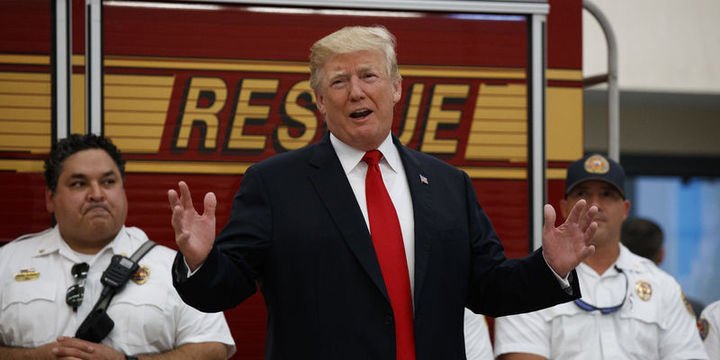 Trump, rekora imza atarak ABD tarihine geçti