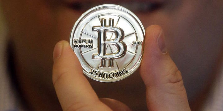 Bitcoin 3 yıldan beri ilk kez yeni yıla düşüşle başladı
