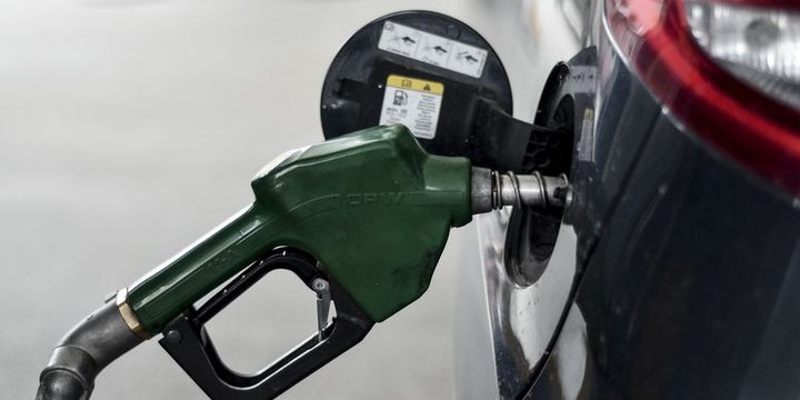 Enerji kaynakları "akaryakıtta neden indirim yok" tartışmasını değerlendirdi